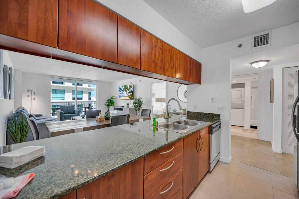 Spacious 36Th Flr 1 Bd 1 Bt • Brickell • Bay View Miami Kültér fotó