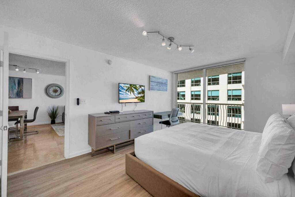Spacious 36Th Flr 1 Bd 1 Bt • Brickell • Bay View Miami Kültér fotó